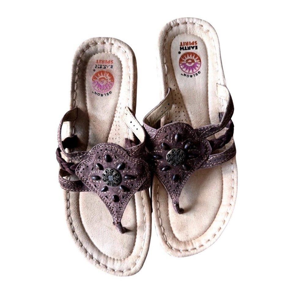 Earth Spirit 9 Leather Suede Thong Boho Western Cottage Beaded Summer Sandal